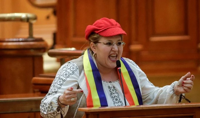 Diana Șoșoacă a fost exclusă din grupul parlamentar al partidului AUR