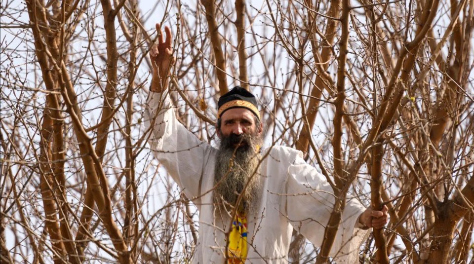 Cezar Avrămuță, ”Stegarul Dac”, are un nou dosar de ultraj