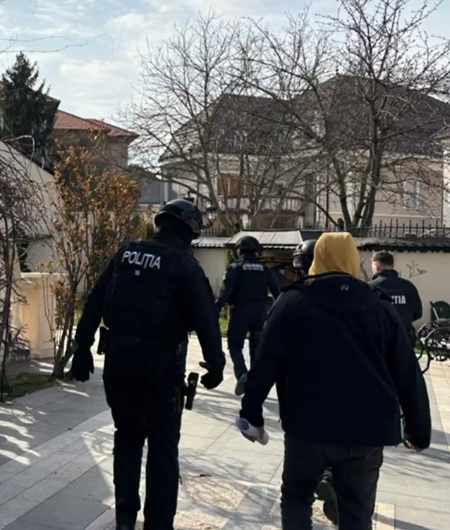Percheziții la vila unor membri ai clanului Cîrpaci din Timișoara