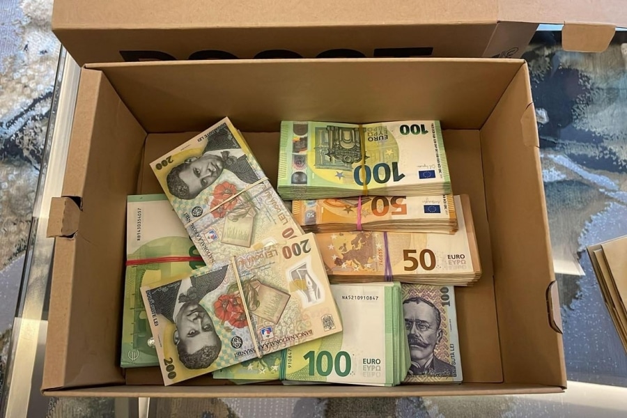 Bani găsiți în cutii de pantofi la perchezițiile DNA în dosarul șefului ARR, Cristian Anton