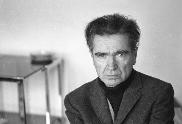 Personalitatea zilei 8 aprilie | Emil Cioran, filosoful neliniștii și al lucidității fără compromise
