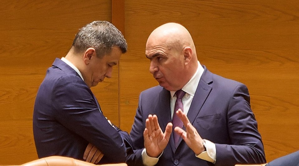 Președintele PNL, Ilie Bolojan, și liderul PSD, Sorin Grindeanu